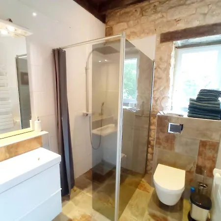 Nature 14 Pers - 7 Ch - Piscine - Dordogne Lot